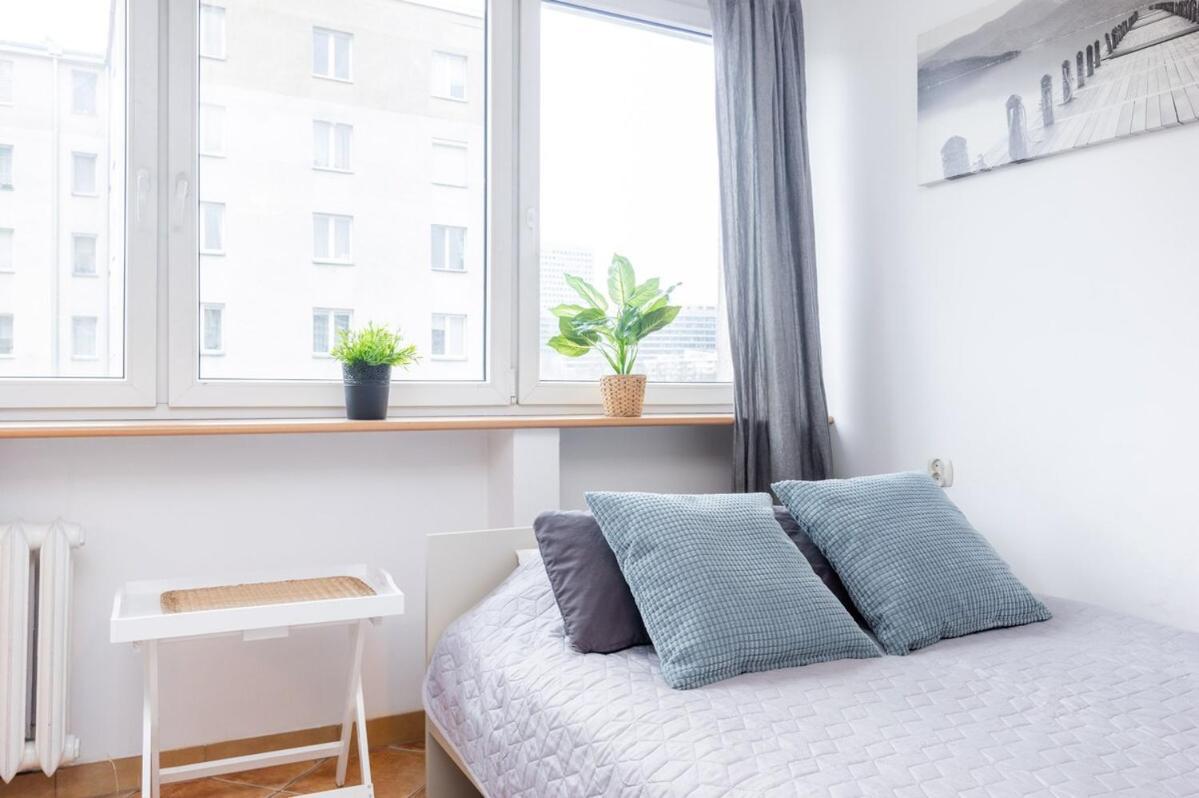 Cinnamon Apartment Metro Swietokrzyska Warschau Exterior foto